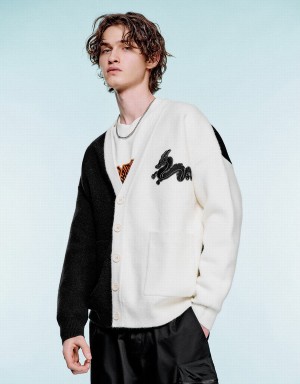 Cardigan Urban Revivo Two Toned V-Neck Tricoté Homme Noir | THP10042DB