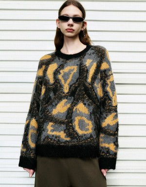 Chandails Urban Revivo Printed Crew Neck Loose Femme Noir Doré | XXT7074BV