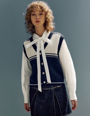 Manteaux Urban Revivo Two Toned Tricoté V-Neck Waistcoat Femme Bleu | VMK6557KJ