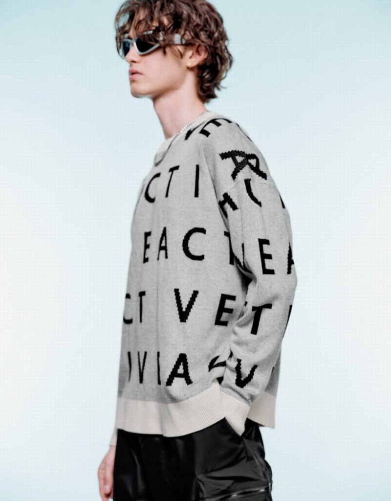 Cardigan Urban Revivo Letter Embroidered Tricoté Homme Grise Clair | IZA4988WX