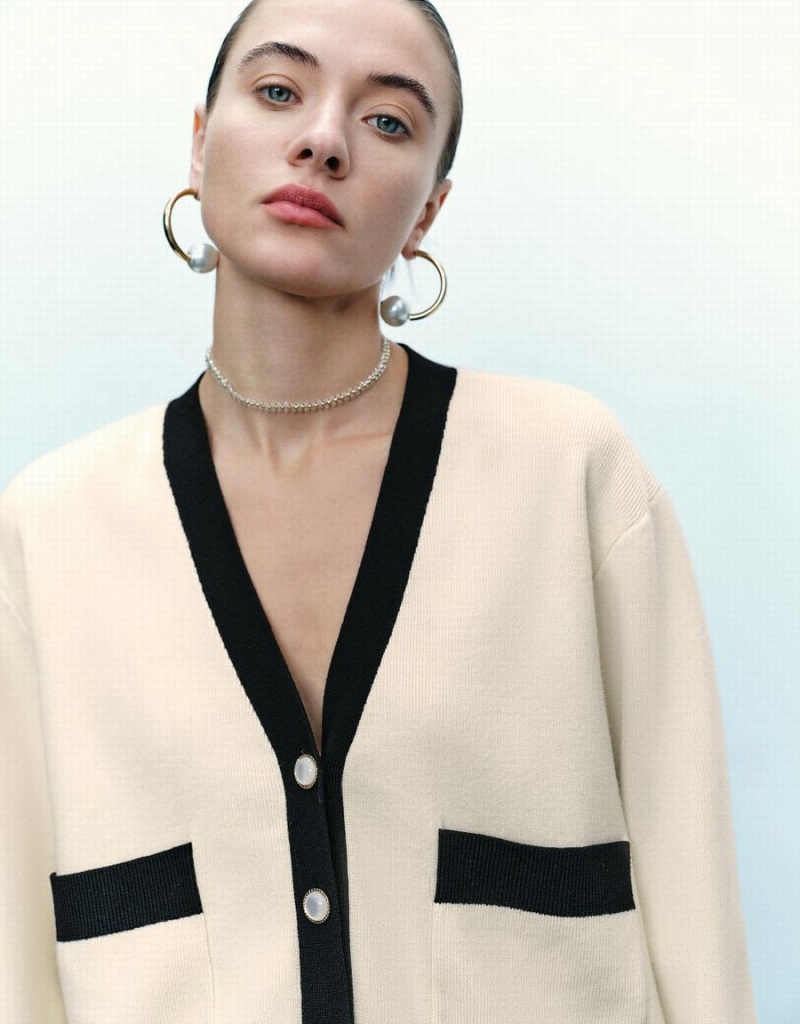 Cardigan Urban Revivo V-Neck Tricoté Femme Beige | GOD9557YI