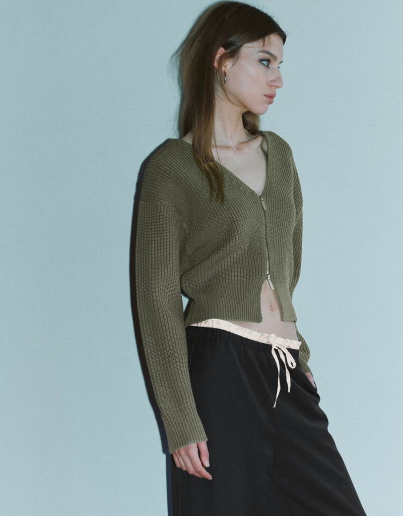 Cardigan Urban Revivo Zippé Front V-Neck Tricoté Femme Kaki Vert | UKR5250YQ
