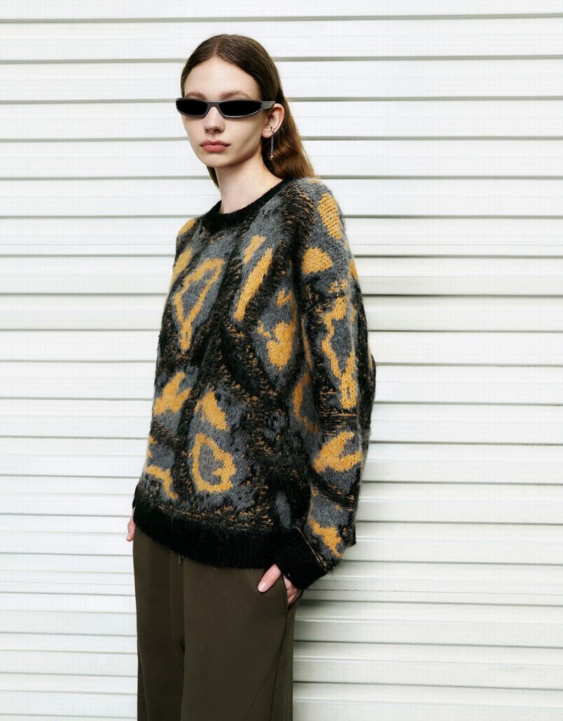 Chandails Urban Revivo Printed Crew Neck Loose Femme Noir Doré | XXT7074BV