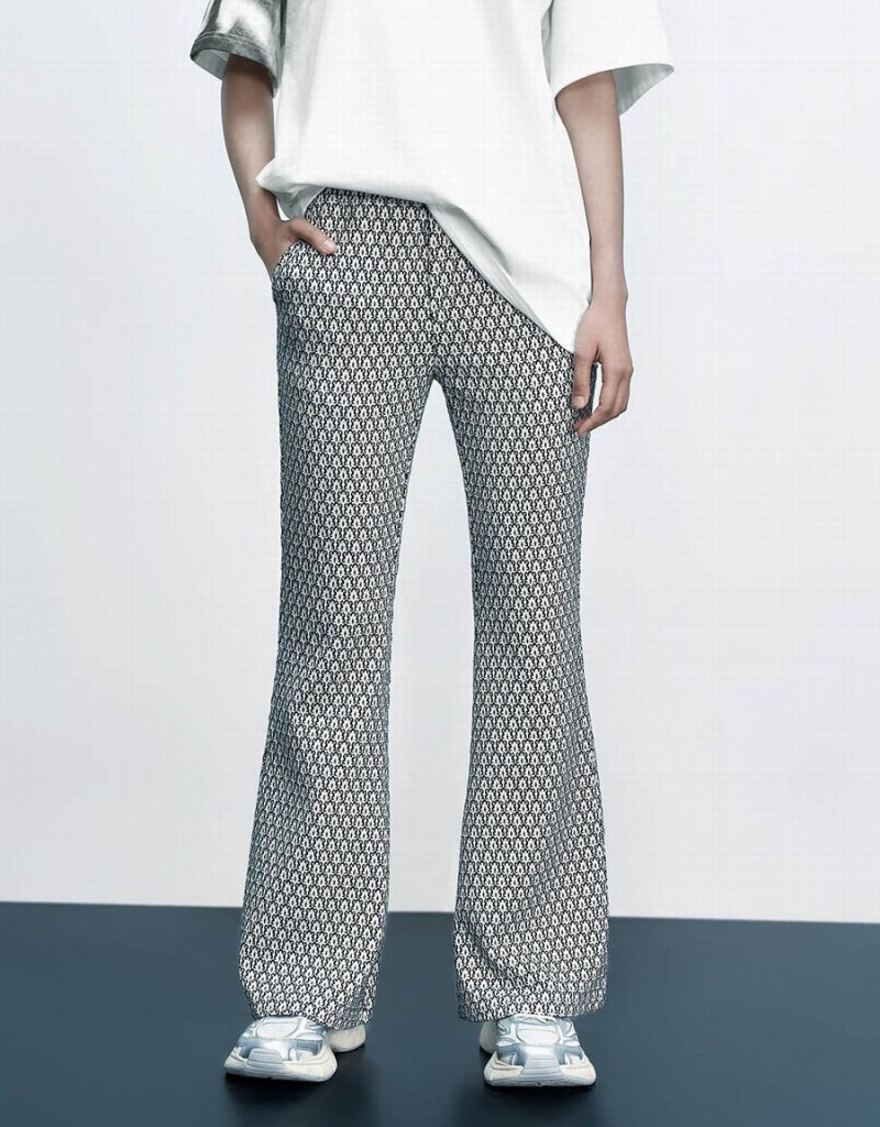 Pantalon Urban Revivo Monogram Tricoté Flare Femme Noir | YNC993HS