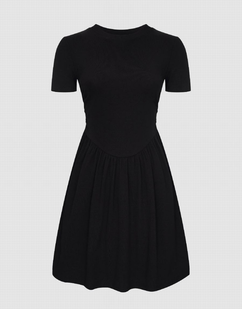 Peignoir Urban Revivo Crew Neck Skater Femme Noir | SAT2496IK